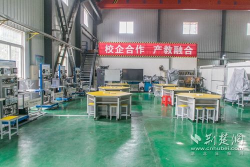 共建“校中廠”，產(chǎn)教融合助力新時(shí)代機(jī)電技術(shù)人才培育與技術(shù)成果轉(zhuǎn)化